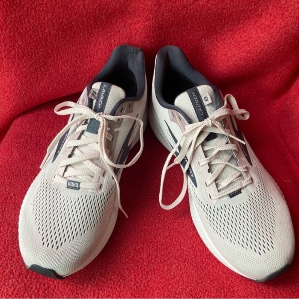 New Balance Men's Pale Pink/Gray Running Shoes - Picture 1 of 7